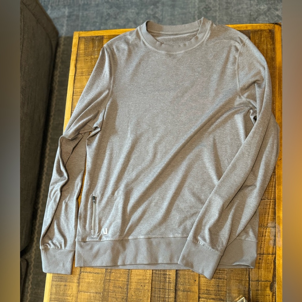 Vuori Ponto Performance Crew, Walnut (Fall 2023) Size Small